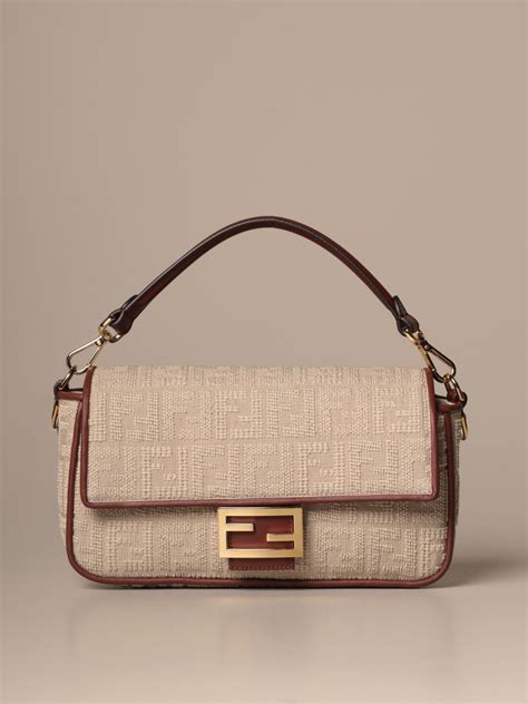 fendi バック レディース|Fendi baguette.